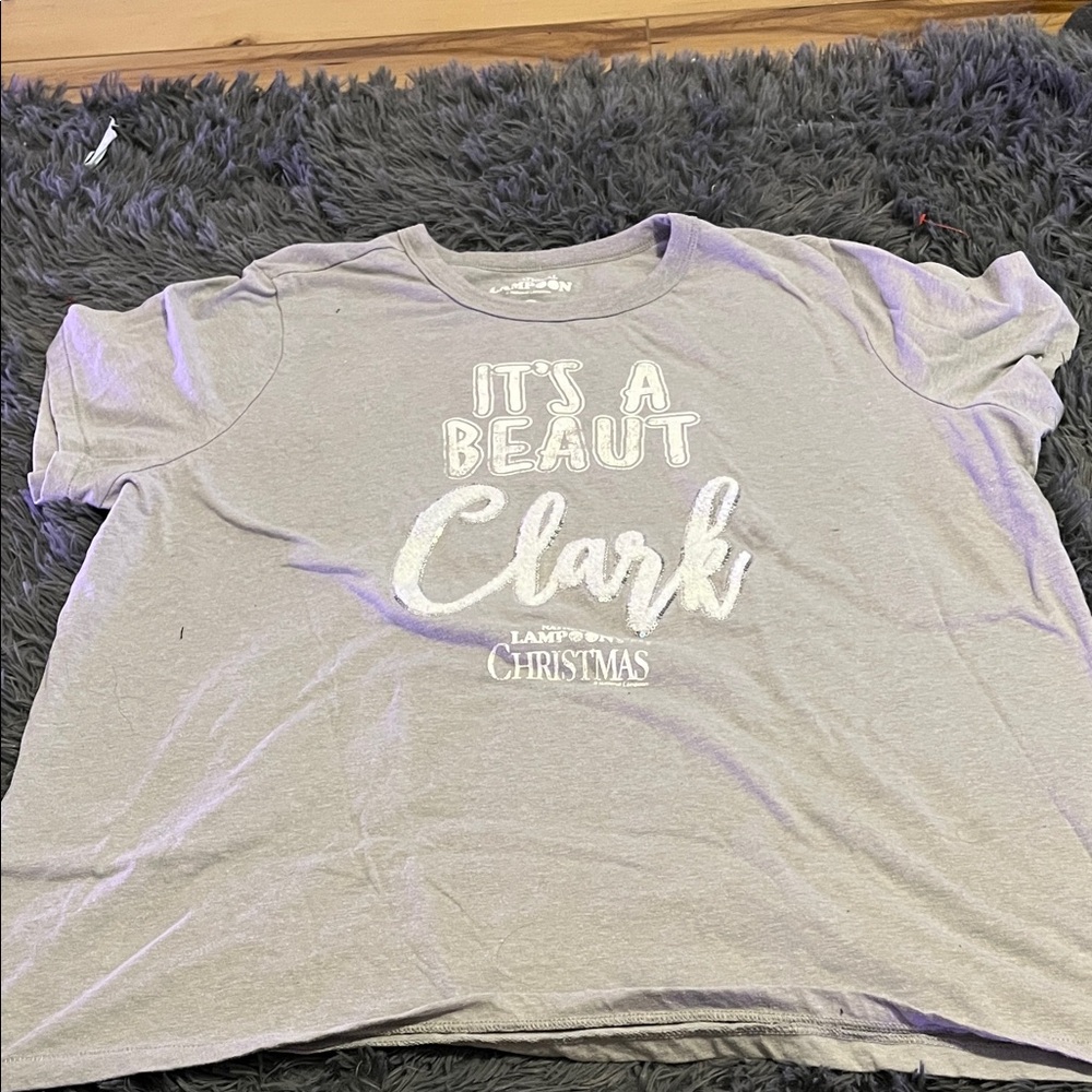 Gray Short Sleeve Tee with Holiday Print